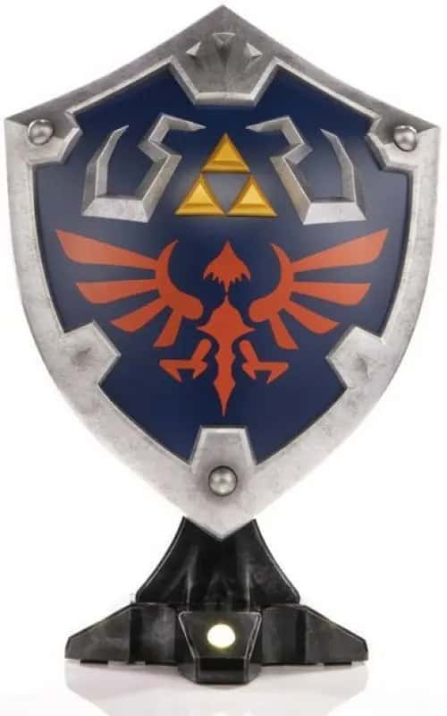 The Legend of Zelda Breath of the Wild PVC Statue - Hylian Shield Collector's Edition